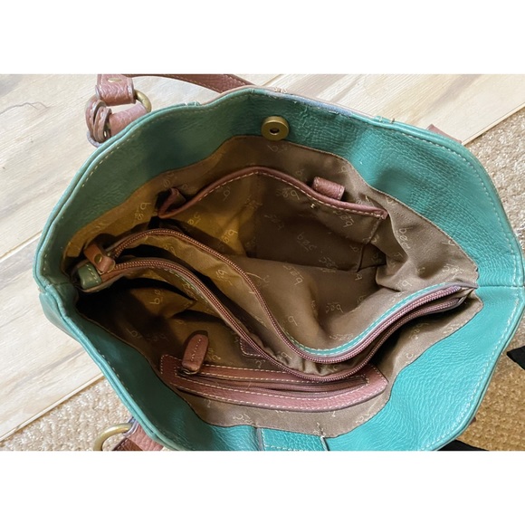 Boc Forest Green and brown faux leather purse - Picture 3 of 6